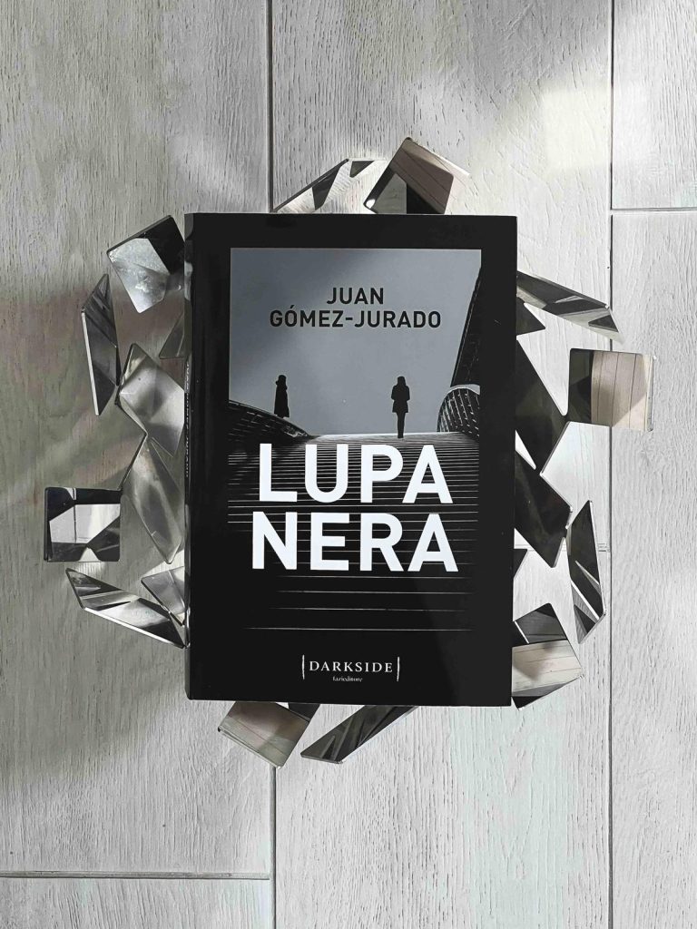 Lupa Nera Juan Gomez-Jurado recensione