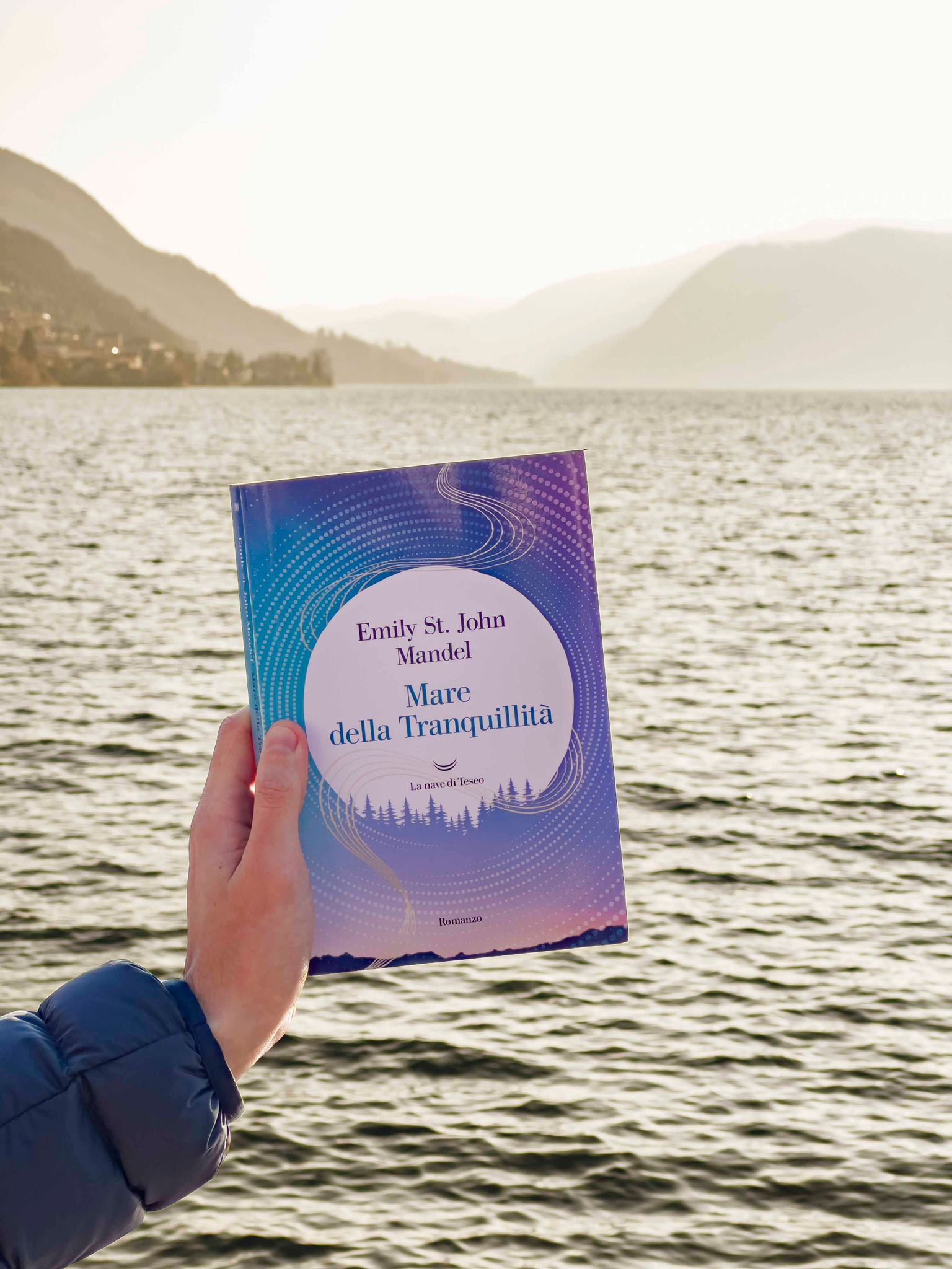 Mare della tranquillita Emily St. John Mandel recensione